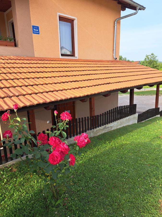 Apartman Morana Slunj Exterior foto